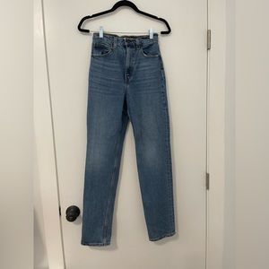 Levi’s 70’s slim straight size 25